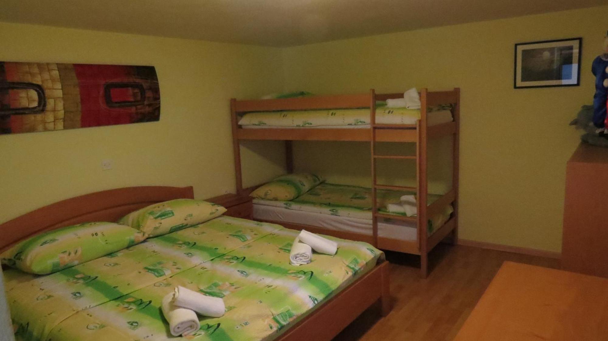 Apartmaji Nena Rocinj Esterno foto
