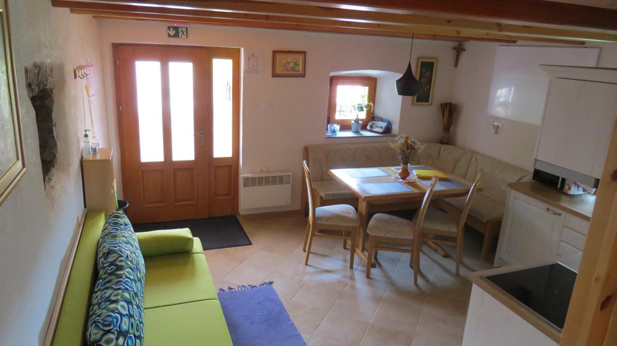 Apartmaji Nena Rocinj Esterno foto